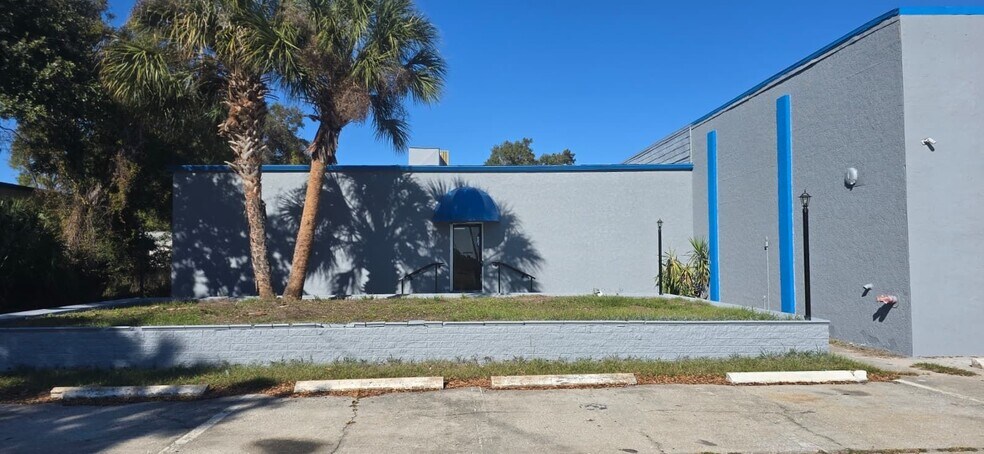 More Photos Of 5401 Sligh Ave, Tampa Industrial For Lease