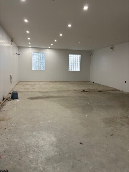 More Photos Of 921 Eagle Ave, Bronx Apartments For Lease