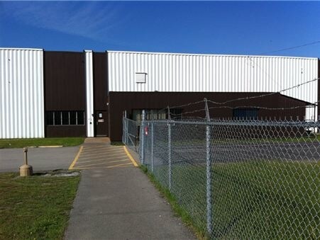 More Photos Of 4445 Fairview St, Burlington Warehouse For Lease