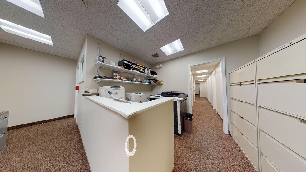 More Photos Of 4 Davis Ct, Brookline Loft Creative Space For Sale