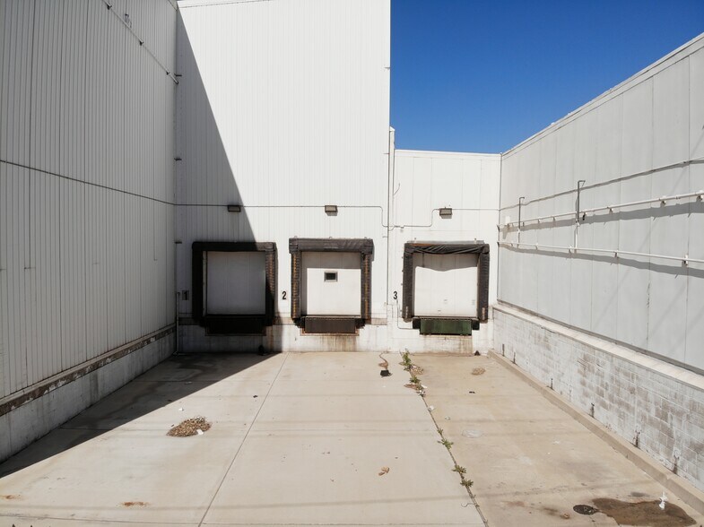 More Photos Of 1641 N 8th St, Colton Food Processing For Lease