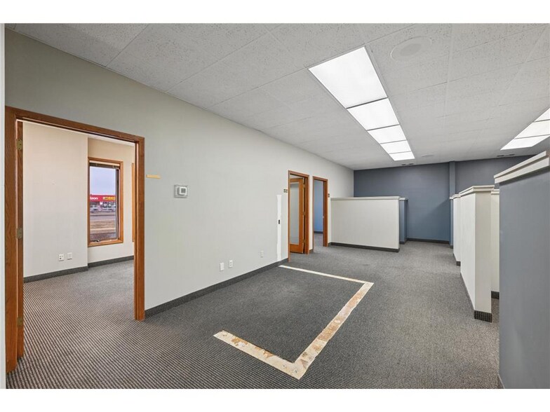 More Photos Of 700 Highway 55 E, Buffalo Office For Sale