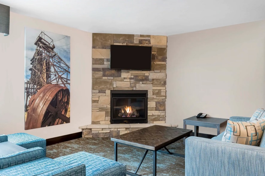More Photos Of 4655 Harrison Ave, Butte Hotel For Sale
