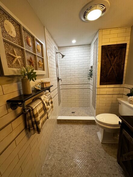 More Photos Of 145 Main St, Buzzards Bay Restaurant For Sale