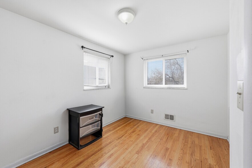More Photos Of 5780 N Meadows Blvd, Columbus Apartments For Sale