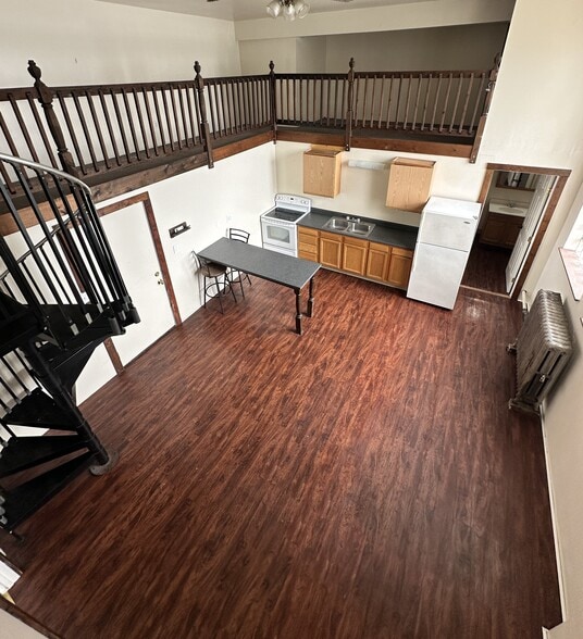 More Photos Of 25 W Chestnut St, Washington Apartments For Sale