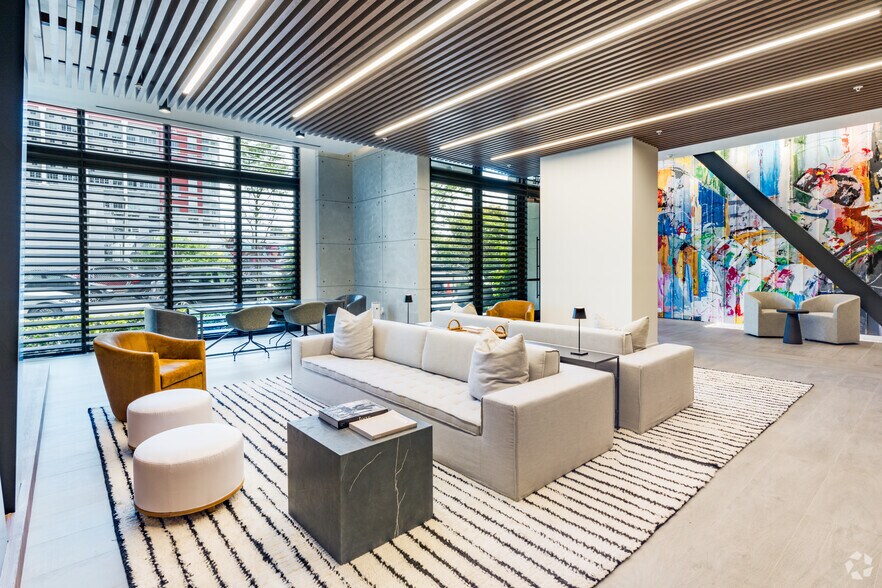 More Photos Of 23 NE 17th Ter, Miami Apartments For Lease