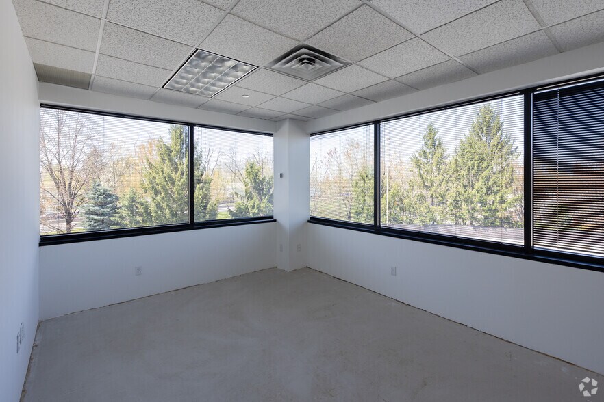 More Photos Of 218 Route 17 N, Rochelle Park Office For Lease