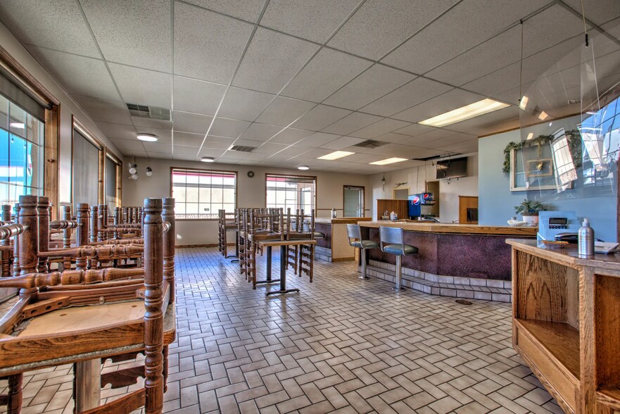 More Photos Of 334 S 600 W, Heyburn Restaurant For Lease