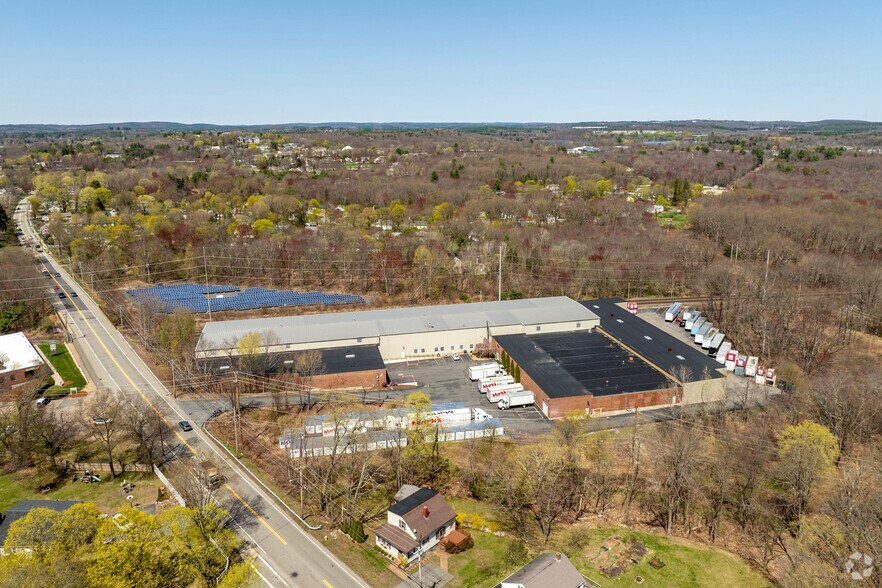 More Photos Of 111 Milk St, Westborough Warehouse For Lease