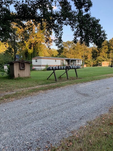 More Photos Of 113 Sandy Dr, Winton Manufactured Housing Mobile Home Park For Sale