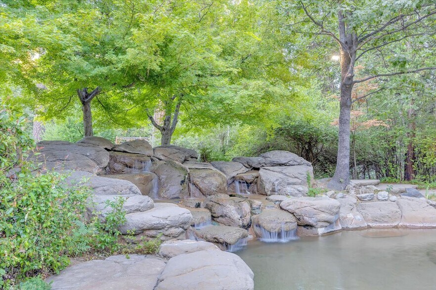 More Photos Of 22732 Middle Camp rd, Sonora Hotel For Sale