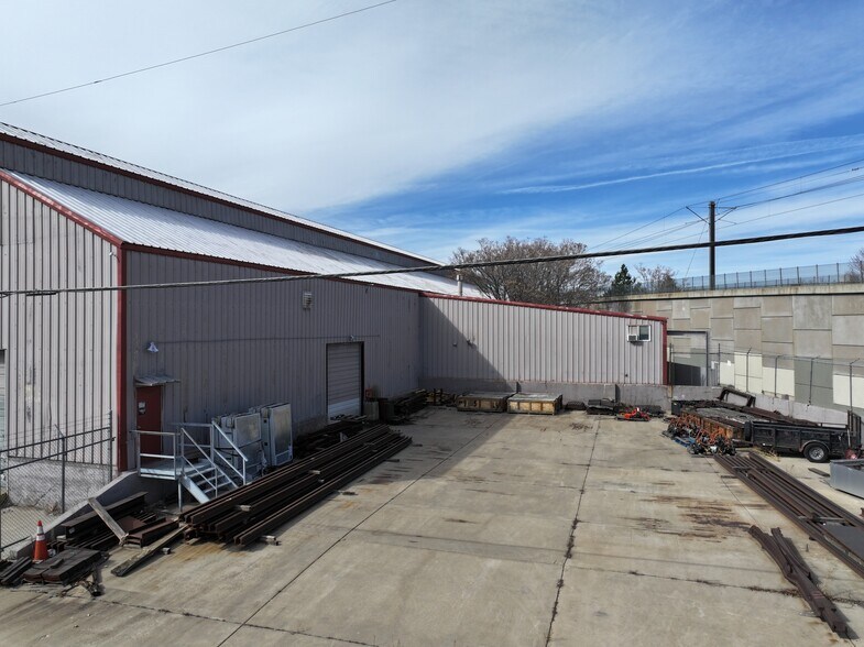More Photos Of 2 S Santa Fe Dr, Denver Manufacturing For Sale