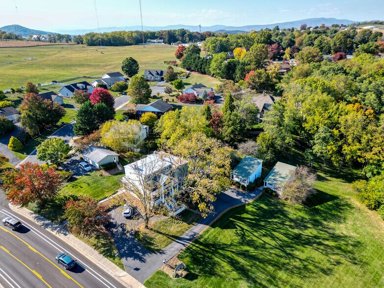 More Photos Of 491 Garbers Church Rd, Harrisonburg Hotel For Sale