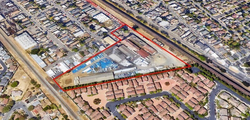 Primary Photo Of 10901 Russet St, Oakland Land For Sale