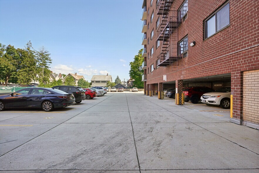 More Photos Of 395 Westchester Ave, Port Chester Apartments For Sale