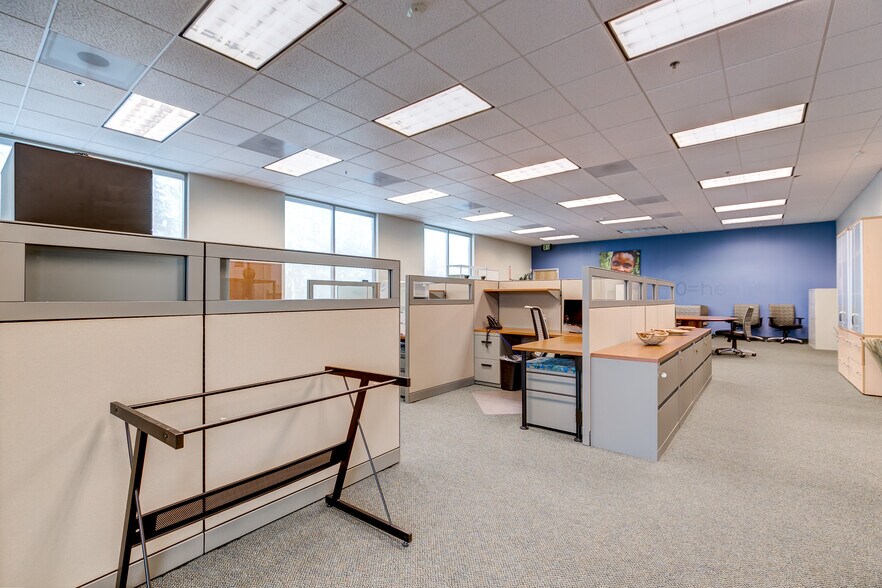 More Photos Of 9601 Irvine Center Dr, Irvine Industrial For Sale