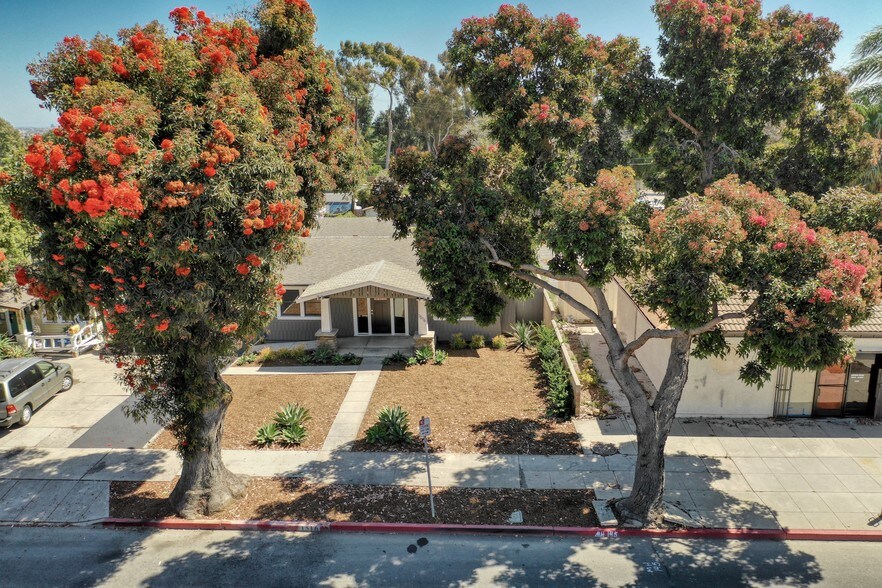 More Photos Of 1516 E Thompson Blvd, Ventura Office For Lease