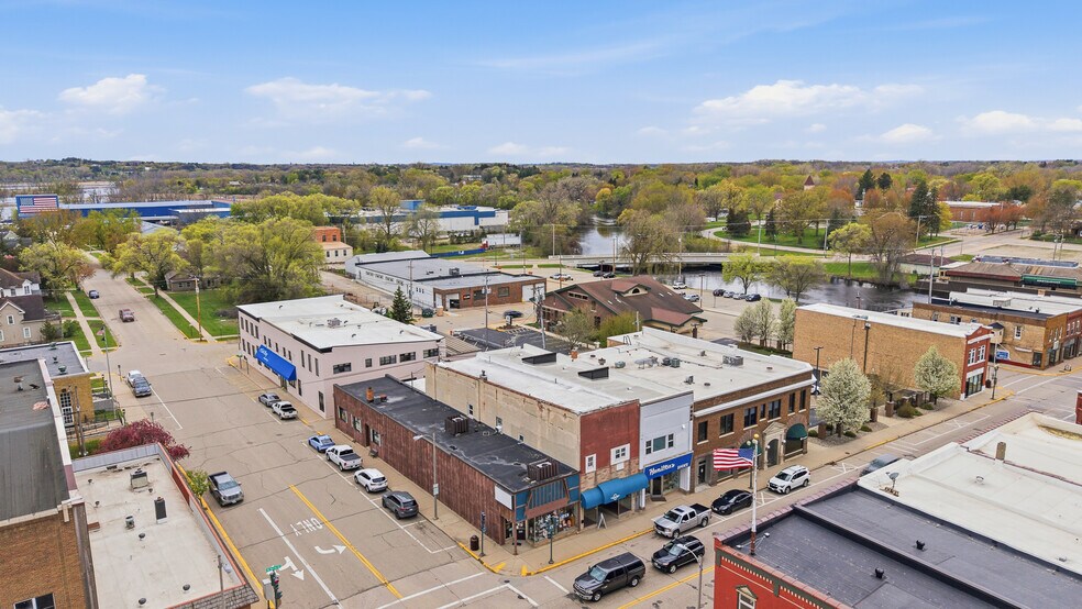More Photos Of 132 W Huron St, Berlin Office For Sale