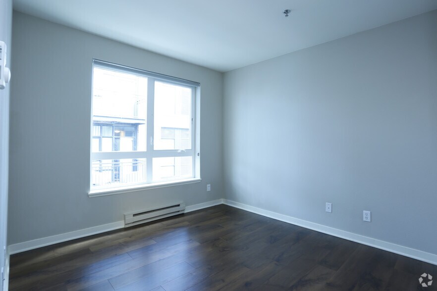More Photos Of 2900 1st Ave, Seattle Apartments For Lease