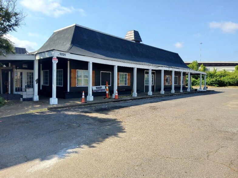 Primary Photo Of 5221 Summer Ave, Memphis Restaurant For Sale