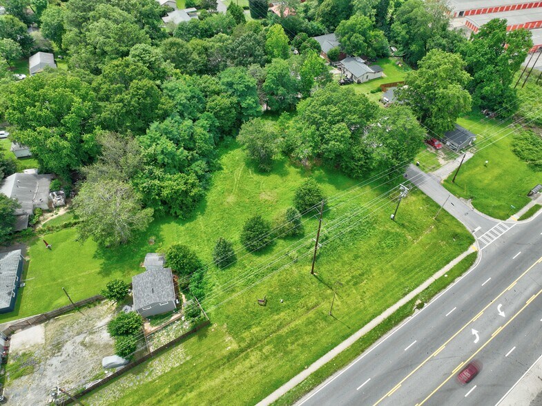 More Photos Of 1801-1803 Waldrep Cir, Marietta Land For Lease