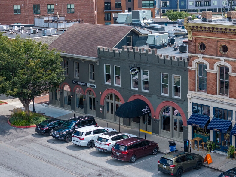 More Photos Of 725 Massachusetts Ave, Indianapolis Restaurant For Sale