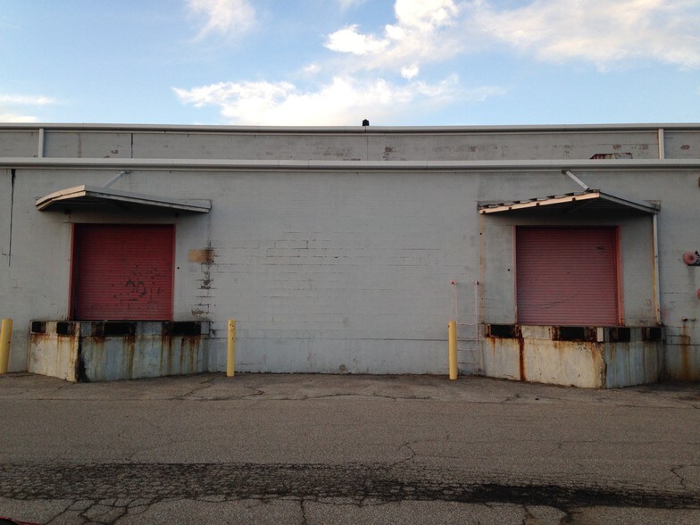 More Photos Of 825 Cleveland St, Elyria General Retail For Sale