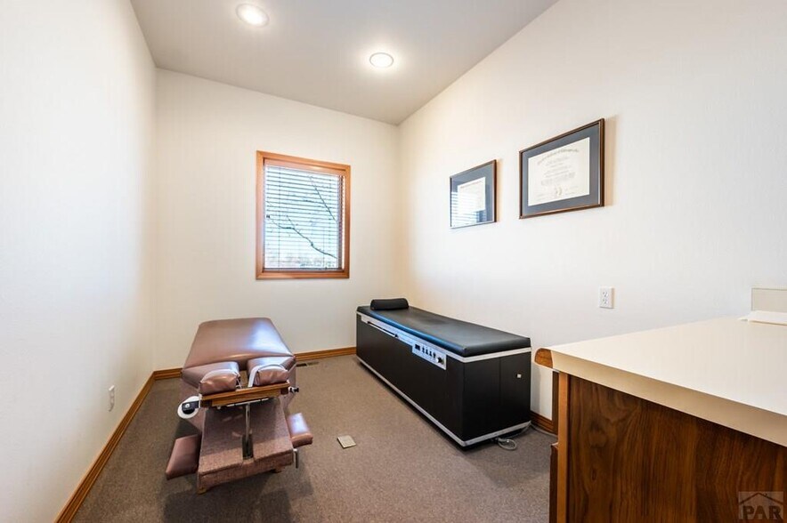 More Photos Of 2027 Columbia Dr, Pueblo Medical For Sale