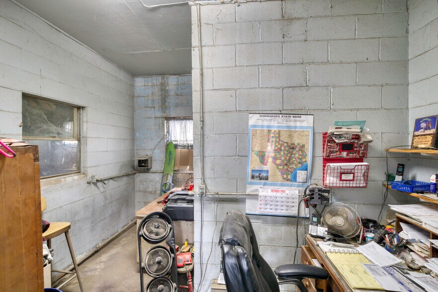 More Photos Of 102 Highway 39 S, Normangee Specialty For Sale