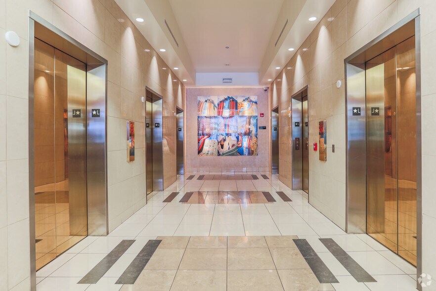 More Photos Of 801 K St, Sacramento Office For Lease