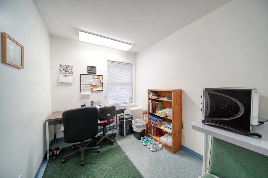 More Photos Of 3165 County Farm Rd, Jackson Medical For Sale