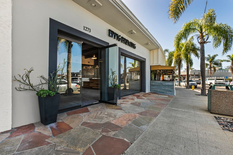 More Photos Of 1271-1277 Prospect St, La Jolla Unknown For Lease