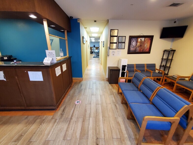 More Photos Of 38-34 Parsons Blvd, Flushing Medical For Sale