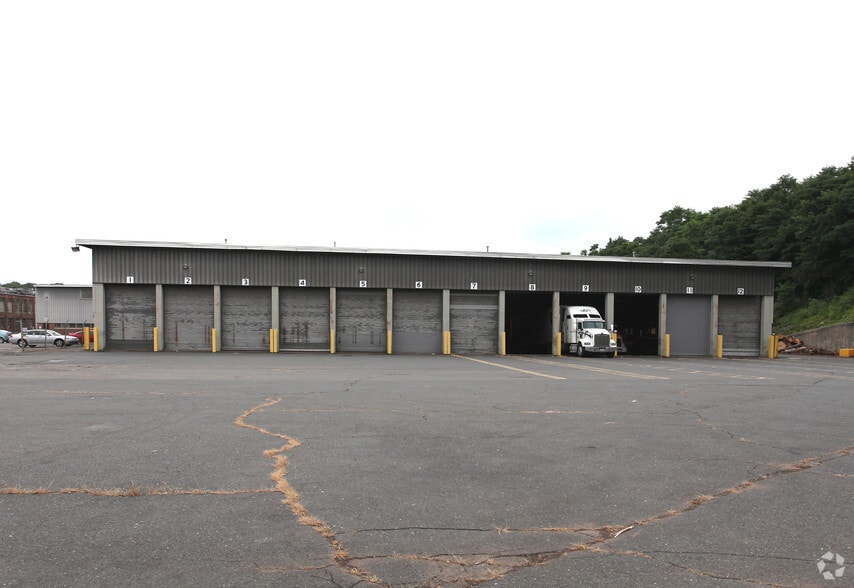 More Photos Of One Hartford Sq, New Britain Manufacturing For Lease