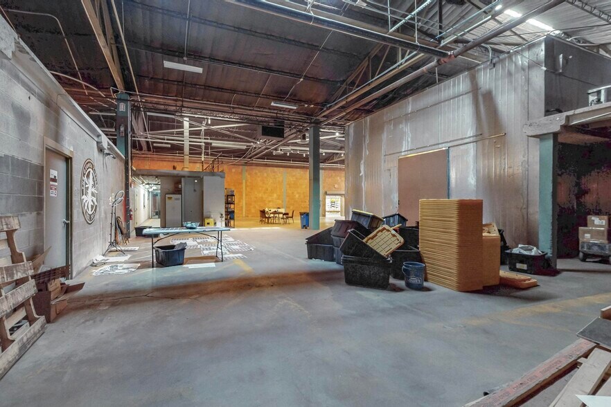 More Photos Of 1510-1512 1st St NW, Albuquerque Industrial For Sale