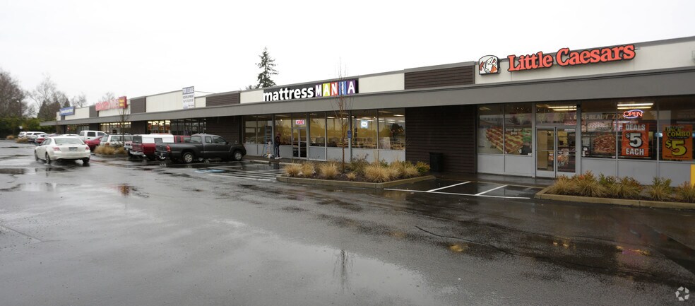 More Photos Of 526 NE Highway 99W, McMinnville General Retail For Lease