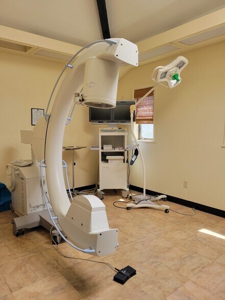 More Photos Of 919 12th Pl, Prescott Medical For Sale