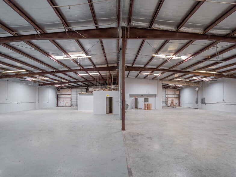 More Photos Of 115 St Elmo Rd, Austin Unknown For Lease