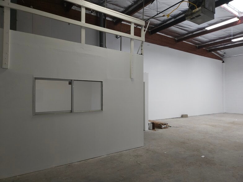 More Photos Of 23230-23304 Normandie Ave, Torrance Warehouse For Lease