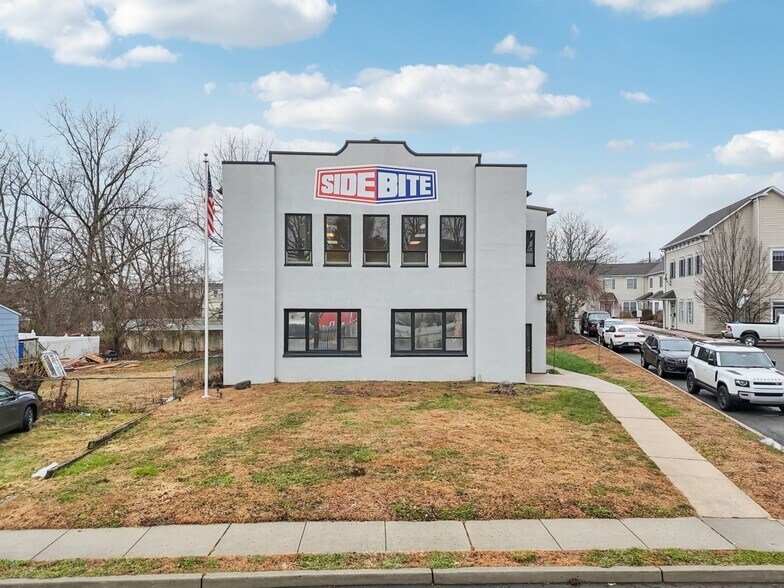 More Photos Of 2595 Yardville Hamilton Square Rd, Hamilton Office For Sale