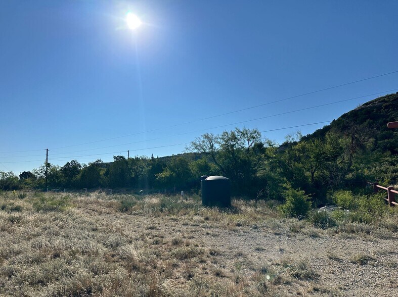 More Photos Of 800 County Road 214, Sweetwater Land For Lease