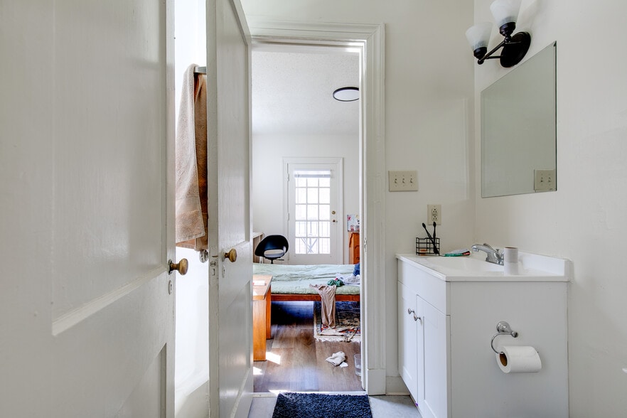 More Photos Of 2800 Park Ave, Richmond Apartments For Sale