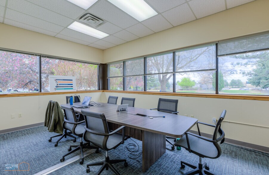 More Photos Of 1860 Lefthand Cir, Longmont Light Manufacturing For Lease
