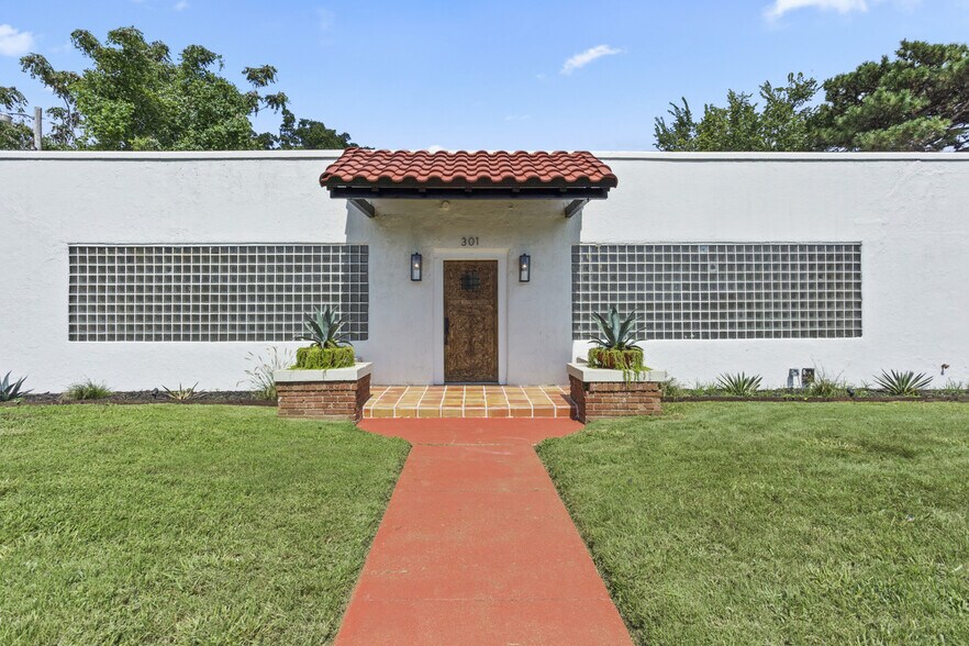 Primary Photo Of 301 SW 23rd St, Oklahoma City Loft Creative Space For Lease