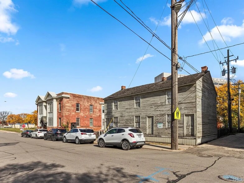 More Photos Of 1430 6th St, Detroit Apartments For Sale