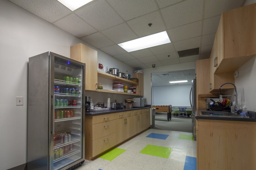 More Photos Of 505 W Franklin St, Chapel Hill Office For Lease