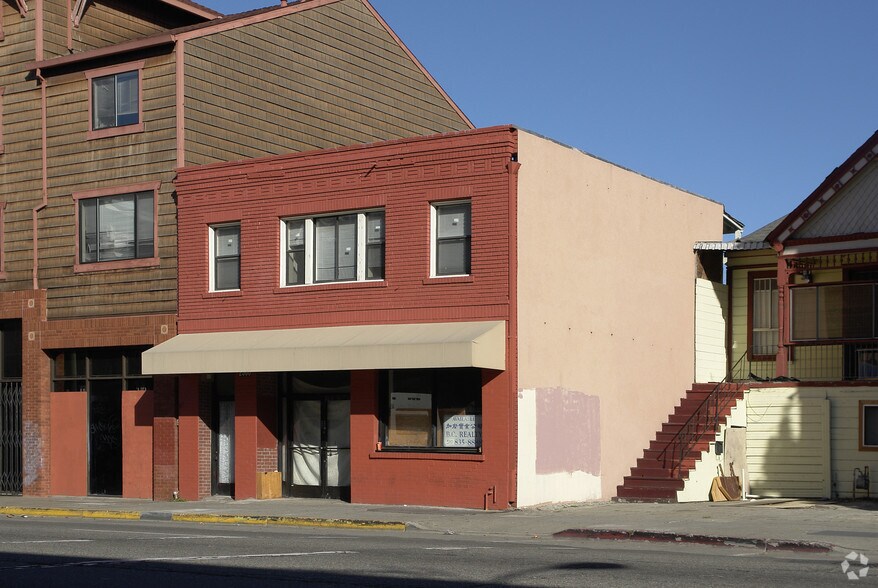 Primary Photo Of 2560 International Blvd, Oakland Storefront Retail Office For Sale