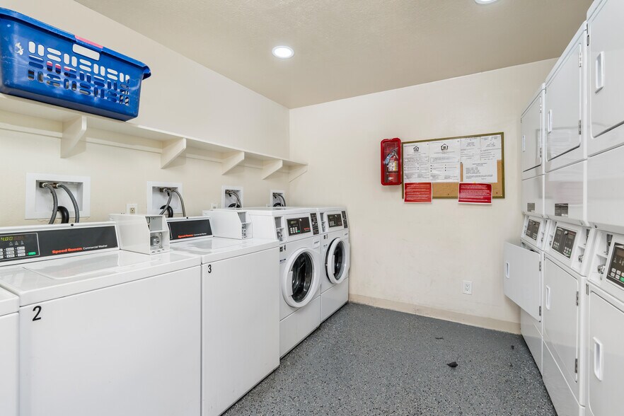 More Photos Of 321 Tremont St, Avalon Apartments For Sale