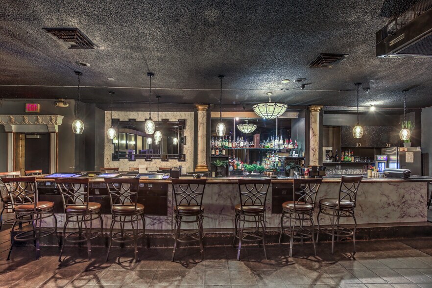 More Photos Of 311 E Flamingo Rd, Las Vegas Freestanding For Sale